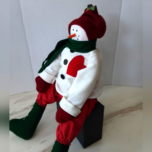 VTG ADORABLE SITTING CHRISTMAS SNOWMAN - Picture 3 of 7